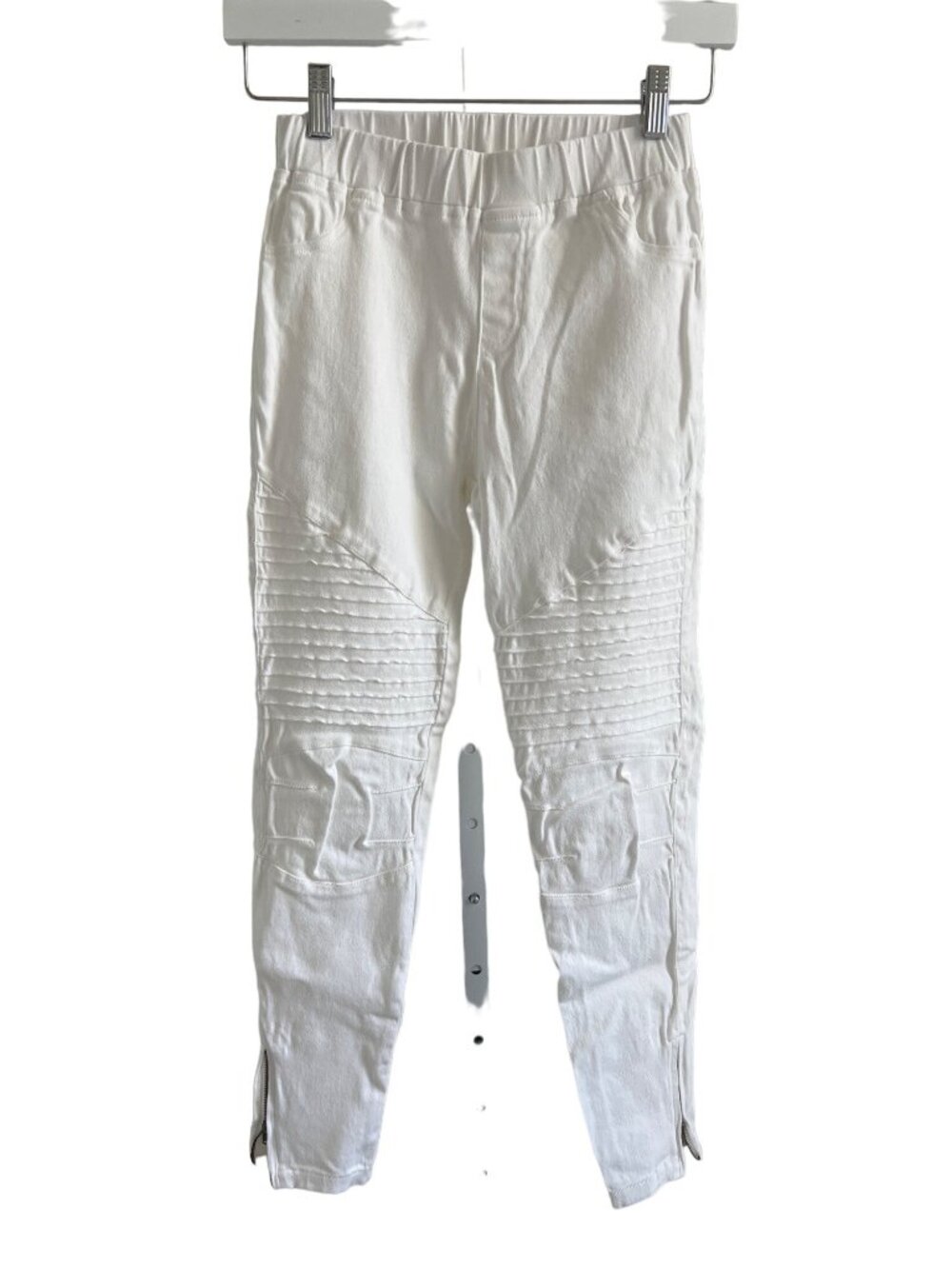 Umgee White Moto Jeggings With Zipper Ankles -